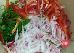 Illustration of making homemade radish cake 2