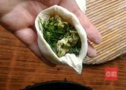 Illustration of how to make egg and fennel buns 8