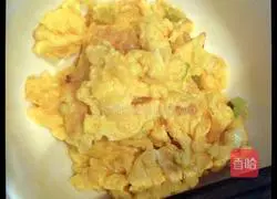 Illustration of how to make tomato and egg noodles 4