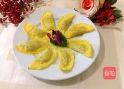Illustration of how to make homemade egg dumplings 8
