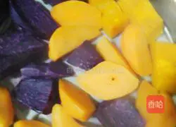 Illustration of how to make fancy steamed buns 1