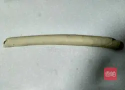 Illustration of how to cut steamed buns with two-color knife 7