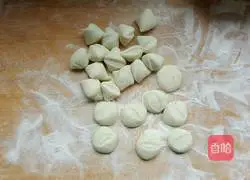  Illustration of how to make celery dumplings 5