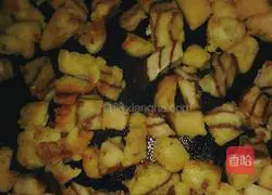 Illustration of how to make fried steamed buns 8