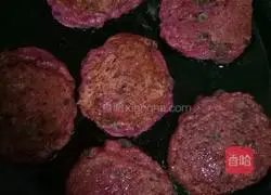 Illustration of how to make dragon fruit yogurt cake 5