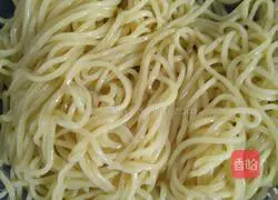 Seasonal Vegetable Fried Noodles Illustration of how to do it 3