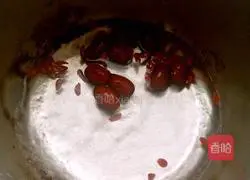 Illustration of how to make red date and wolfberry glutinous rice balls 3