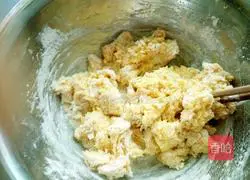 Illustration of how to make sunflower buns 6