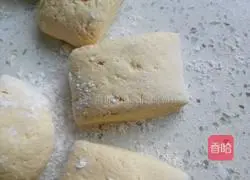 Illustration of making corn buns 5