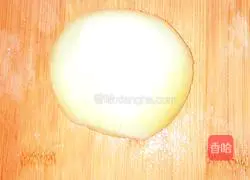 Illustration of how to make Indonesian fried rice 3