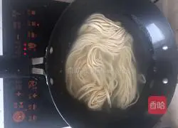 How to make tomato and egg fried noodles Illustration 2