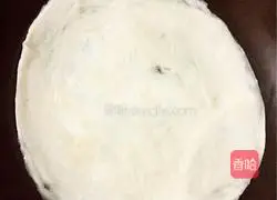 Illustration of how to make hand cakes 3