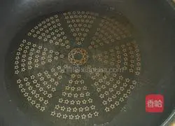 Illustration of how to make scallion pancakes (scallion pancakes) 7