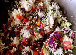 Illustration of how to make shrimp fried rice 5