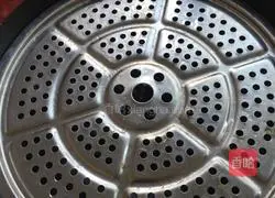 Illustration of how to make meat buns 6