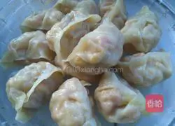 Illustration of how to make tomato and egg dumplings 17