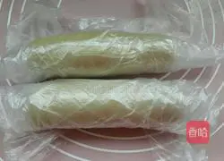 Illustration of how to make fresh rose cake 12