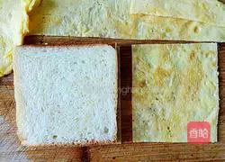 Illustration of how to make bacon and egg sandwiches 4