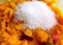 Illustration of how to make glutinous pumpkin cake 3