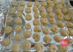 Illustration of how to make cream cookies 5