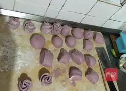 Illustration of how to make purple sweet potato buns 6