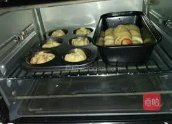 Illustration of how to make sandwich bread buns 9