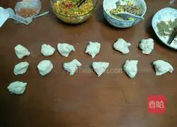 Illustration of how to make meat pancakes 5