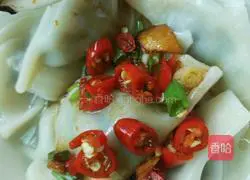 Illustration of how to make spicy and sour dumplings 8