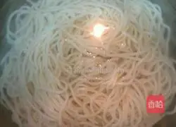 Illustration of how to make fried noodles 5