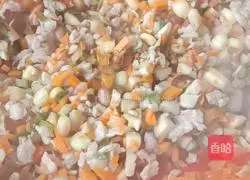 Illustration of how to make Shaomai 9