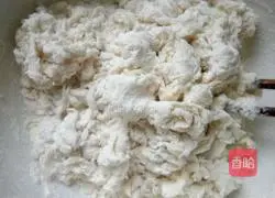 Illustration of how to make chrysanthemum steamed buns 1