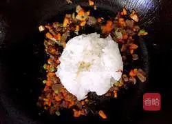 Sunflower Beef Fried Rice Recipe Illustration 6