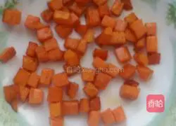 Fried rice with diced vegetables and soy sauce.Recipe 3