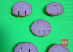 Illustration of how to make delicious fried steamed buns 6