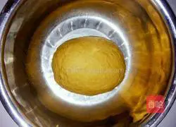 Illustration of how to make milky brown sugar steamed buns 7