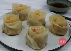 Illustration of how to make rose dumplings 9