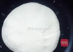  Illustration of how to make mushroom and pork dumplings 6