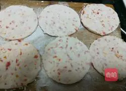 Illustration of how to make carrot pancakes 4