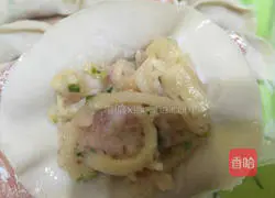 Illustration of how to make fresh bamboo shoot dumplings 11