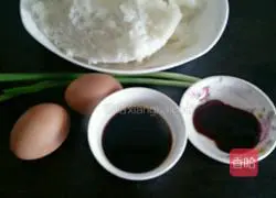 Soy Sauce Illustration of how to make fried rice 1