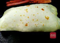 Illustration of egg-filled pancakes 10