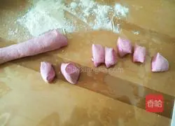 Illustration of how to make peony dumplings 6