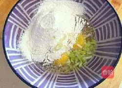 Illustration of how to make potato tortillas 3