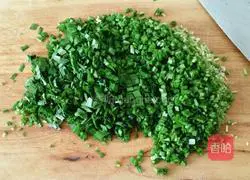 Illustration of how to make wheat buns with leek and egg stuffing 8