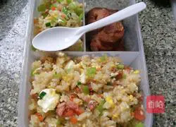 Illustration of how to make sausage fried rice 5