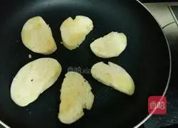 Illustration of how to make fried steamed buns 3