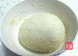 Illustration of how to make coconut steamed buns 4