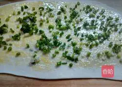 Illustration of how to make green onion layer cake 7