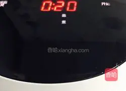 Goose Egg Jade Fried Rice Recipe Illustration 3