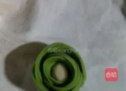 Illustration of how to make rose steamed buns 5